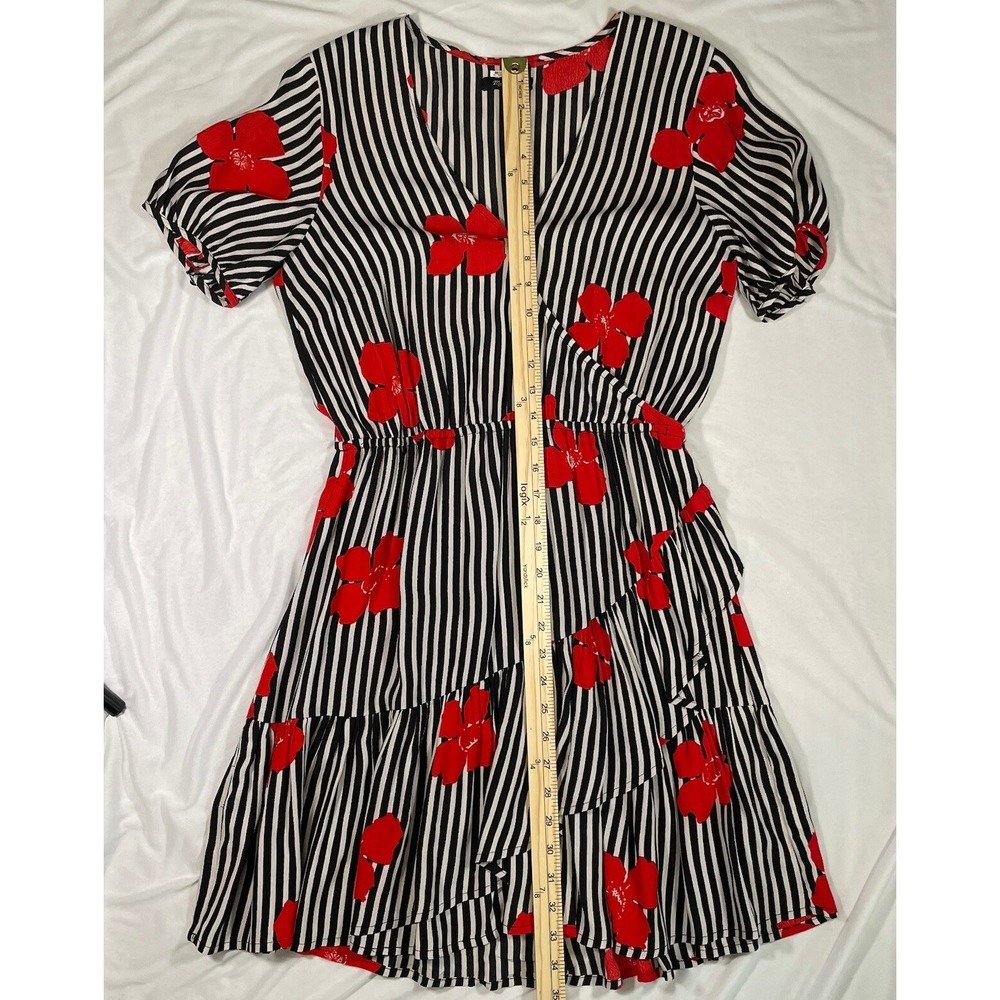 Madewell Ruffle-Wrap Dress in Candied Orchids Size 4 - Picture 5 of 7